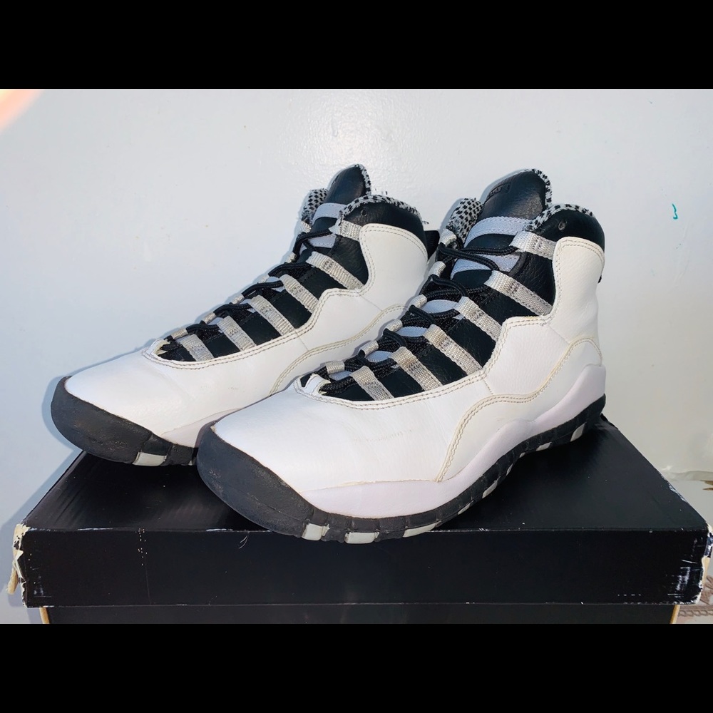 Air Jordan 10 Retro (GS) - Picture 1 of 4